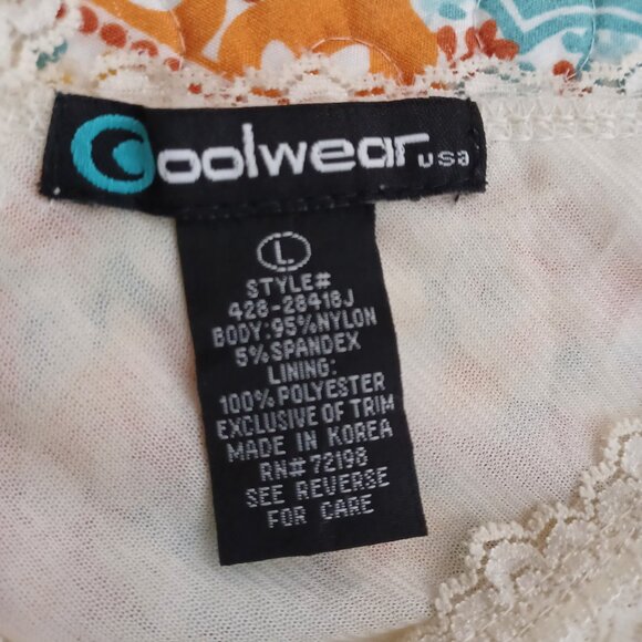 Elegant Cream Lace Sleeveless Top - Picture 6 of 7